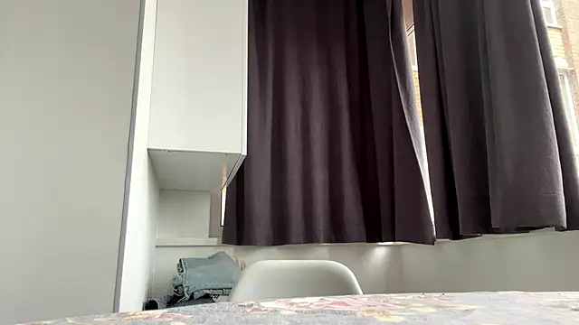 LillyPresti webcam