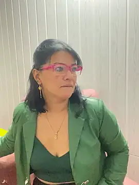 selin_sweet9 - Selin_Sweet9's free webcam - UK Sex Cams