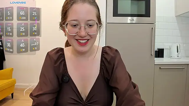 Charmy_Gracy webcam