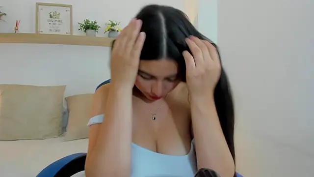 bella_99_ webcam