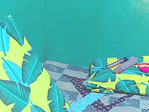 ToiletPlayBarbieDoll webcam