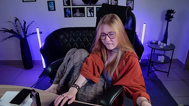 lanafitch webcam