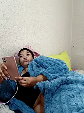 freakyangel3x - FreakyAngel3X's free webcam - UK Sex Cams