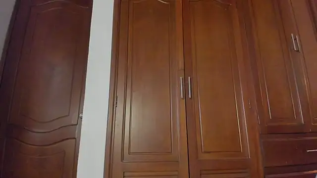 Zoe_sky1 webcam