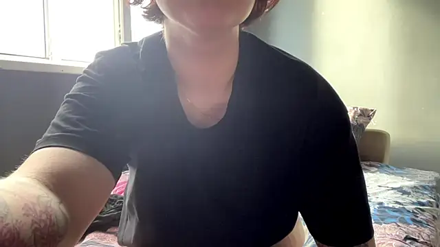 LiyaStile webcam