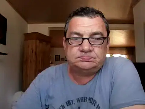 nobbie444 (M mature) - naked