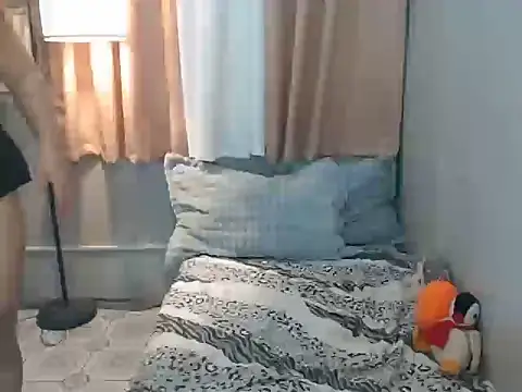 TSbrianaHugeCock webcam