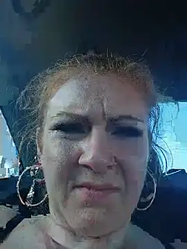 nakedgarbageperson