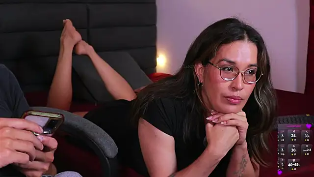 kathieandpovcock1 webcam