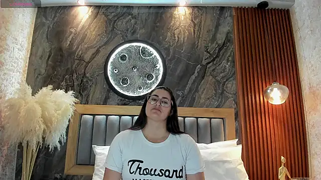 BellaPeers_ webcam
