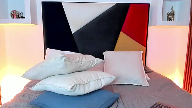 Tomy_Rox webcam