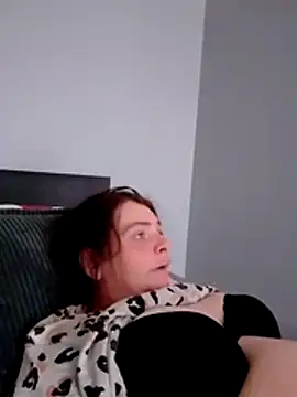 roksa2026 (F milf) - Skakać na dildo