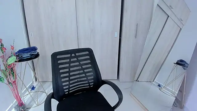Adele_Sweett webcam