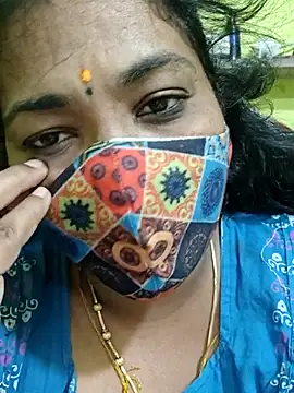 Tamil_Mithra webcam