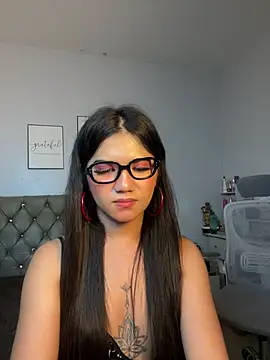 JassmineLove webcam