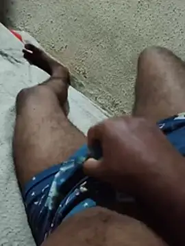 Slim_boy66 webcam