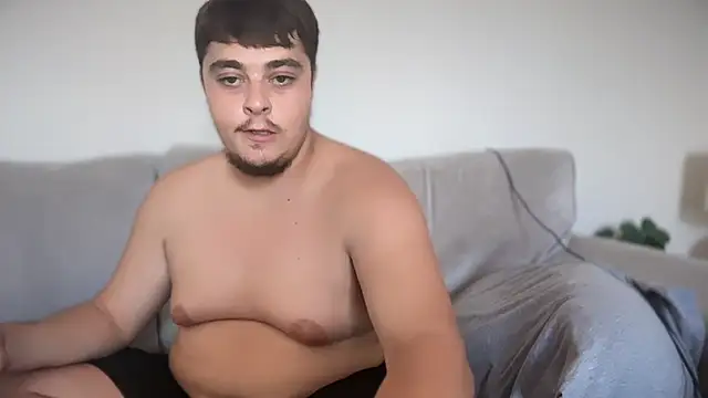 YoungHornyCum_xoxo webcam
