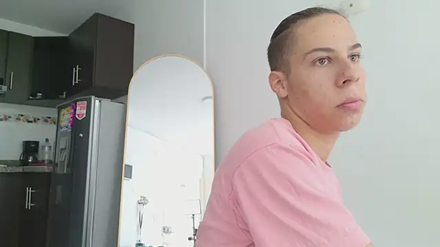 grey___27 live cam on StripChat