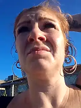 nakedgarbageperson webcam