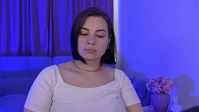 AdrianaToress webcam