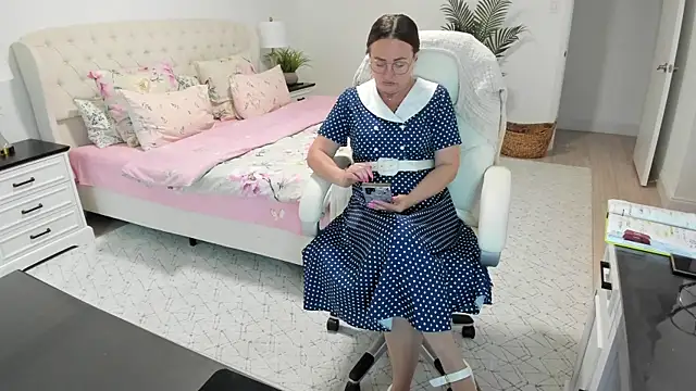 Vika73 webcam