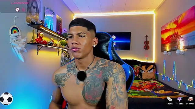 damian_latinxxx (M young) - 💖I like those clothes