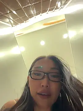 trytomakememoam webcam