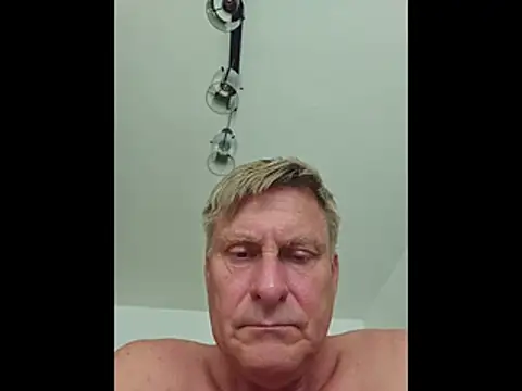 johnnym1 webcam