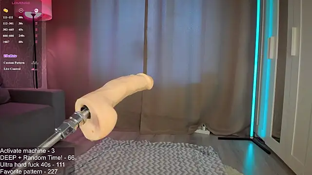 Juicy_Vikki webcam