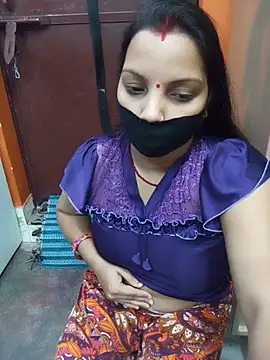 Manjudear live cam on StripChat