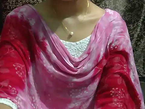 Adorable_Ayesha live cam on StripChat