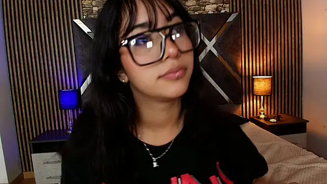 Amy_channel webcam