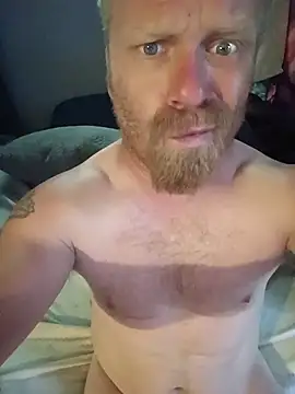 cockycummer live cam on StripChat