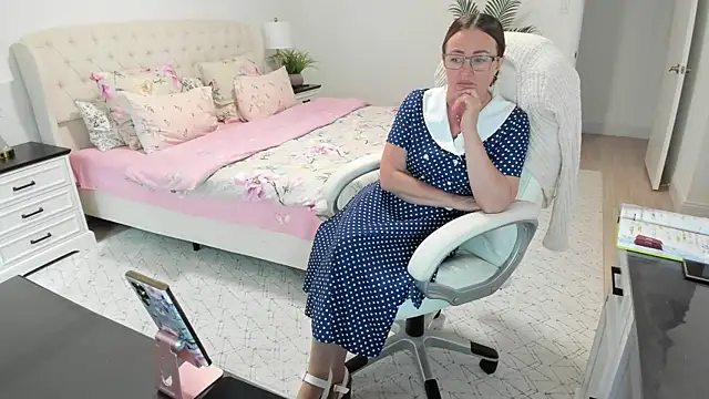 Vika73 webcam
