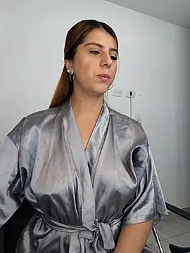 Nahiajhonson_ webcam