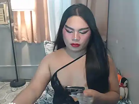 TSbrianaHugeCock webcam