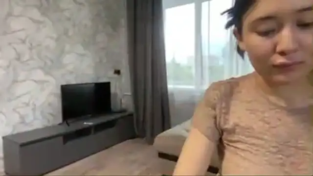 YourMiIa webcam
