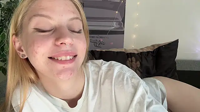 Fanny_Fresh webcam