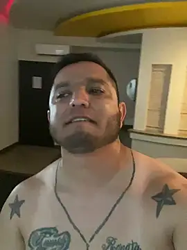 HOTB0Y18 webcam