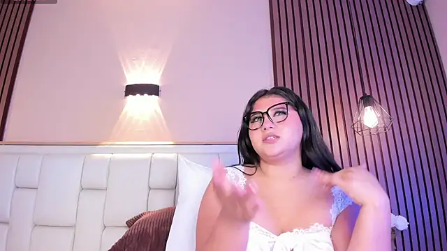 AvyMilton webcam