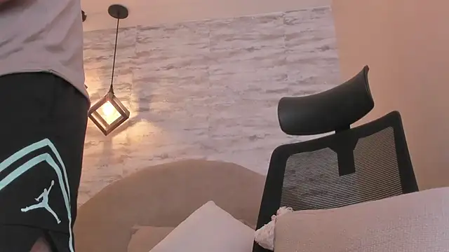 dominic_de_luca webcam