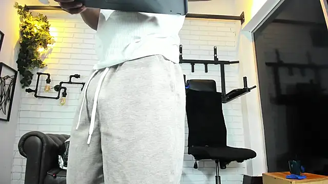 ItaloMoore webcam