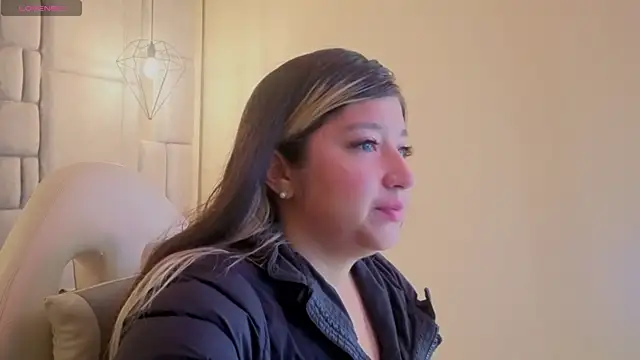 Dahiana_Dmour_ webcam