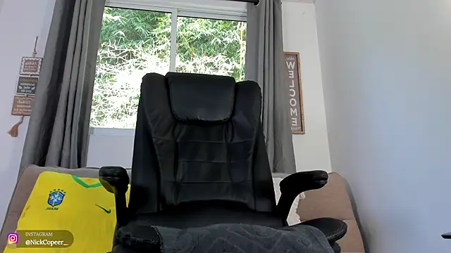 NickCopeer_ webcam