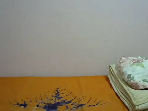 Qurate08 webcam