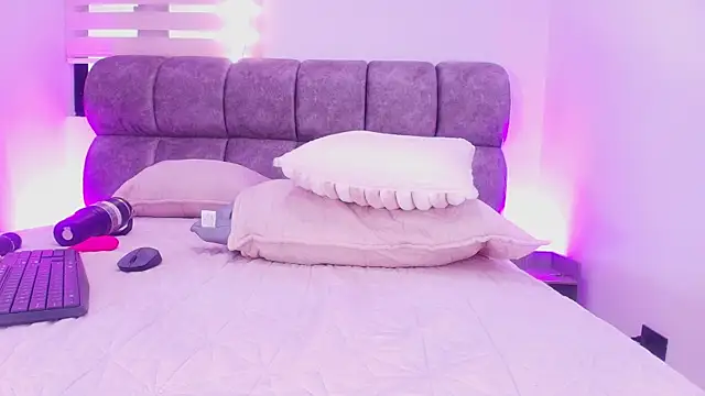 karli_sweet webcam