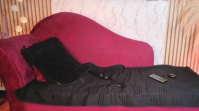 Isabella_lt webcam