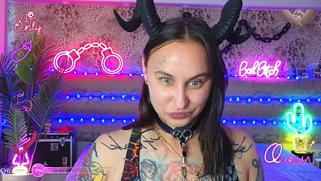 Cool_Freak_ live cam on StripChat