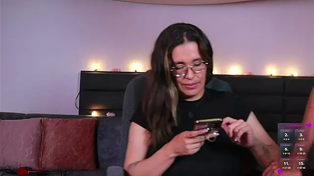 kathieandpovcock1 live cam on StripChat