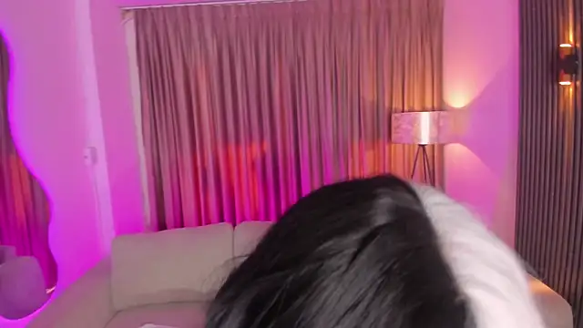 Leah_Grey webcam